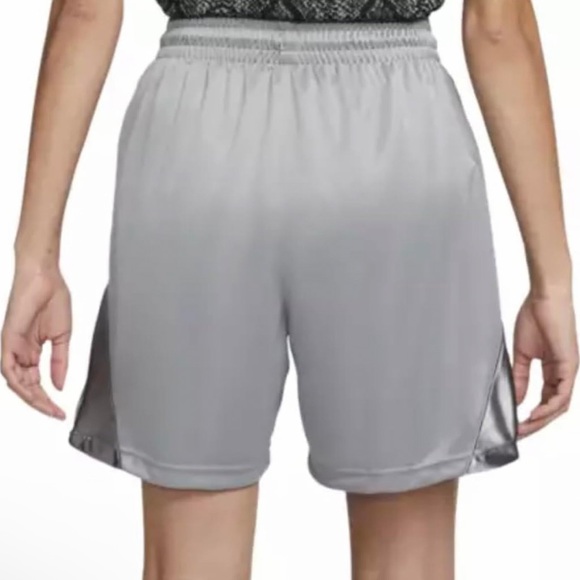 Women’s Small Fly Nike Basketball Shorts-NWT gray - Picture 2 of 7